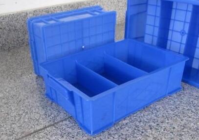 工廠車間里怎么放置塑料周轉(zhuǎn)箱?怎么一次裝卸多個(gè)?